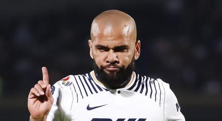Processo que a vítima move contra Daniel Alves pede 12 anos de prisão