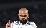 JUNHOEm mais uma tentativa de responder ao processo em liberdade, Daniel Alves teve seu pedido negado na última semana. O novo recurso da defesa do jogador brasileiro usava a presença de seus filhos e da ex-mulher, que residem agora na Espanha, na tentativa de mostrar ao Ministério Público da Catalunha que ele não tem a intenção de deixar o país antes de um possível julgamento para esclarecimento do caso