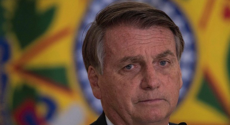 AME6325. BRASILIA (BRASIL), 11/11/2021.- Jair Messias Bolsonaro