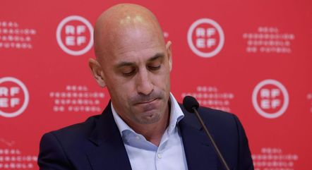 Luis Rubiales se recusou a se demitir do cargo de presidente
