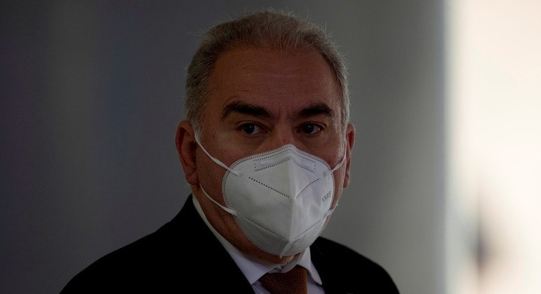 Renan Calheiros indica o indiciamento do ministro Marcelo Queiroga