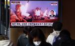 Os sul-coreanos assistiram apreensivos à exibição da ditagura da Coreia do Norte nesta sexta (10)