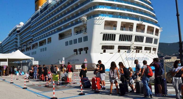 Ministério do Turismo anuncia volta de cruzeiros marítimos em novembro