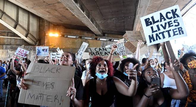 Início do Black Lives Matter teve mesmo estopim que luta por direitos civis na década de 1950: o assassinato de jovens negros