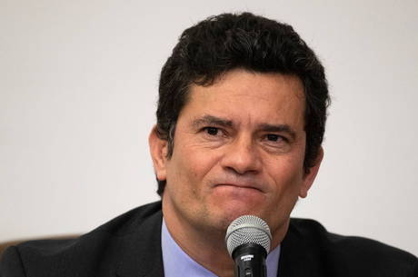 Moro pediu demissão após suposta interferência