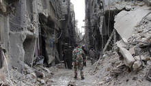 Guerra na Síria já matou quase 500 mil pessoas, diz ONG 