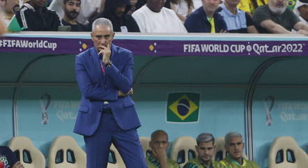 Filho de Tite é um de seus auxiliares na seleção
