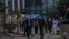 OMS visita mercado onde surgiram primeiros casos de covid em Wuhan 