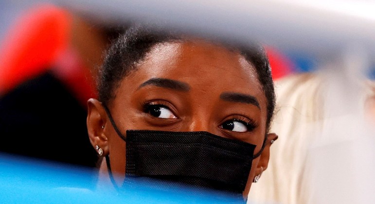 Simone Biles vai disputar a final olímpica da trave