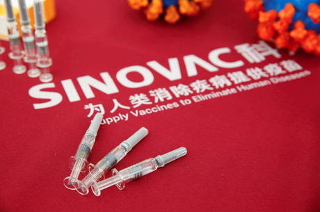 Butantan firmou parceria com a chinesa Sinovac