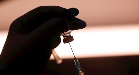 China aprova uso de vacina da Sinopharm
