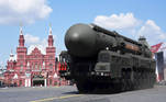 Moscow (Russian Federation), 24/06/2020.- A RS-24 Yars mobile intercontinental ballistic missile launcher takes part in a military parade, marking the 75th anniversary of the Nazi defeat, in Moscow, Russia, 24 June 2020. The Victory Day military parade normally is held on 09 May, the nation's most important secular holiday, but this year it was postponed due to the coronavirus pandemic. (Rusia, Moscú) EFE/EPA/Iliya Pitalev / Host photo agency POOL MANDATORY CREDIT