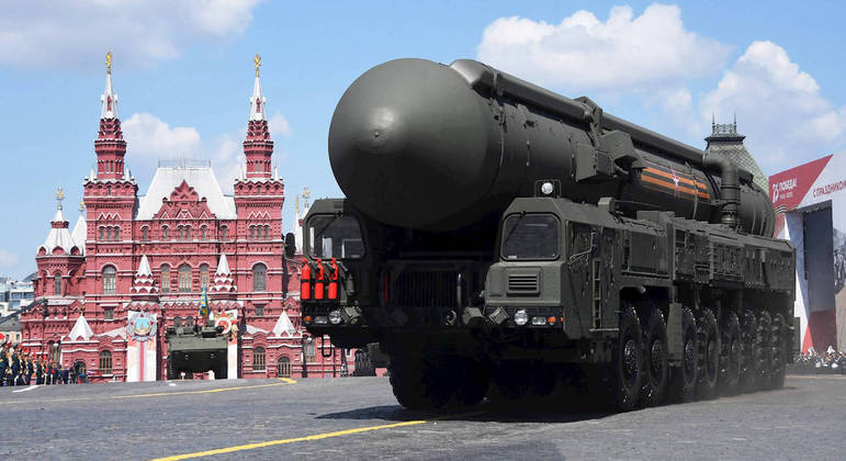 Rússia pôs armamento nuclear em alerta após a invasão da Ucrânia
