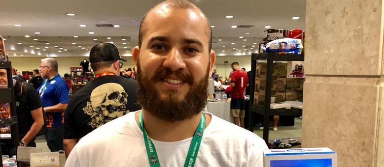 Gleydson expõe suas miniaturas customizadas no Salão Die Cast