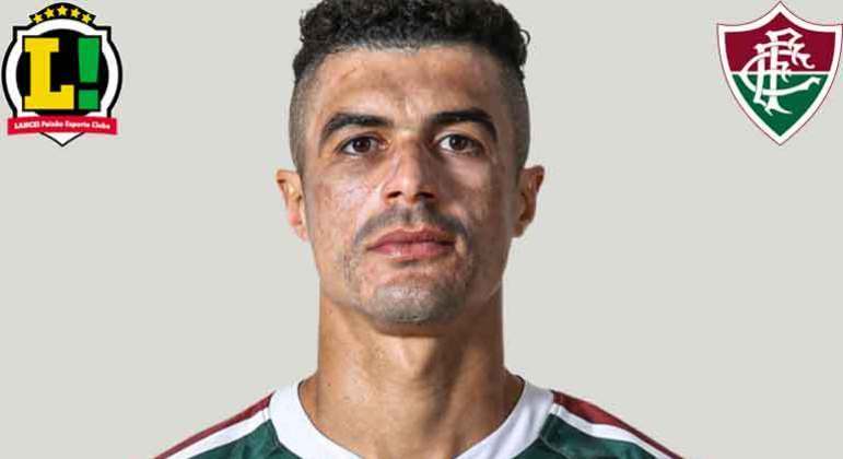 Egídio - 4,0 - Não foi presente e perdeu a melhor chance de gol com bola rolando do segundo tempo. 