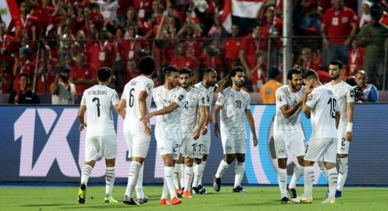 Egito vence Uganda e volta à liderança nas Eliminatórias Africanas - Gazeta  Esportiva