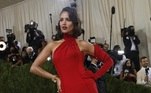 A estrela mexicana Eiza Gonzalez também marcou presença no evento 