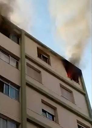 Ele havia sido internado na terça-feira (04/07) na Unidade de Terapia Intensiva (UTI) do Hospital das Clínicas de São Paulo depois de um incêndio atingir seu apartamento no Paraíso, Zona Sul da capital paulista.