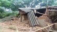 Elefante que pisoteou cadáver de mulher também destruiu a casa
