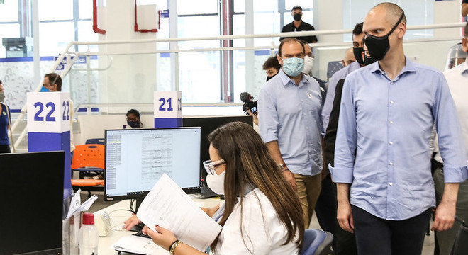 Bruno Covas visitou agência do Descomplica SP, em São Matheus, na zona leste