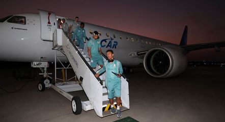 Jogadores viajaram com o avião para partida da Libertadores