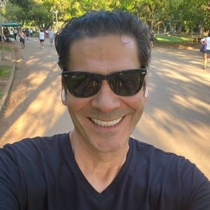 Elias Abrão em vias de assumir a superintendência artística da Rede TV!