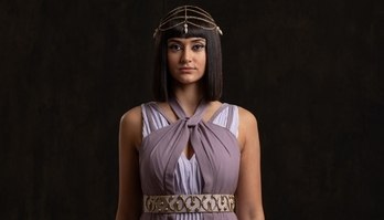 Reis — A Sucessão: Elisà Romero será Bastet na nova temporada (Divulgação/Seriella Productions)