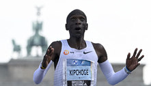 Eliud Kipchoge supera própria marca e bate recorde mundial na Maratona de Berlim