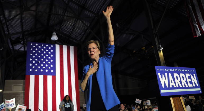 A senadora democrata Elizabeth Warren