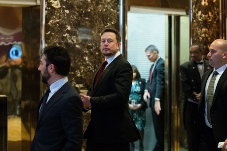 Elon Musk mandou engenheiros para a Tailândia