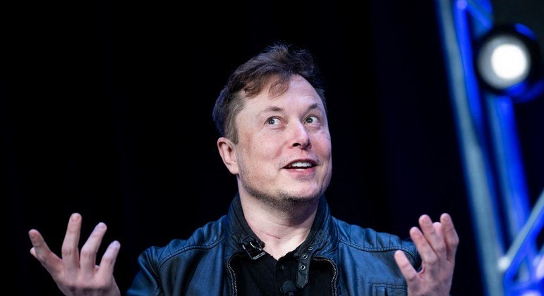 Elon Musk tem fortuna estimada em R$ 1,3 trilhão