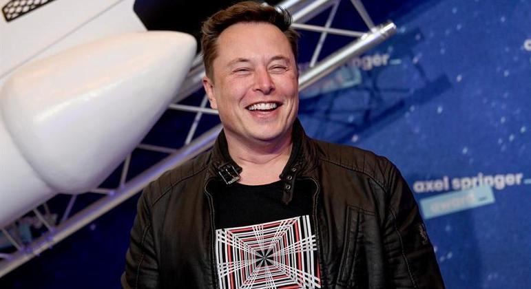 Segundo Musk, projeto terá um protótipo inicial até o ano que vem