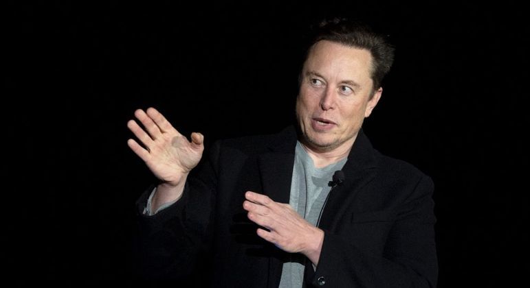 Elon Musk, dono do Twitter, quer um concorrente para o ChatGPT