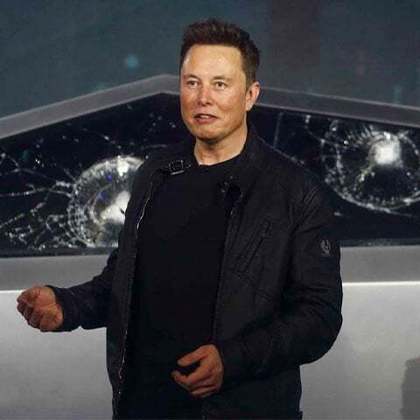 Elon Musk é fundador, presidente e CEO das empresas SpaceX e Tesla Motors, Inc., cofundador da Neuralink e OpenAI, e presidente da The Boring Company.