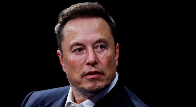 Musk, dono do X, não vê responsabilidade de sua rede social na invasão da conta de Janja