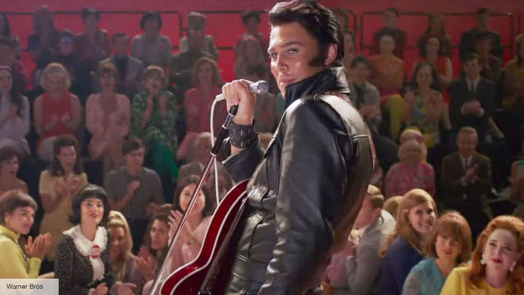 ELVIS — Ué, como assim Elvis Presley numa lista de filmes de super-heróis?? Acontece que Elvis é um super-herói da música e da cultura pop. E o próprio diretor Baz Luhrmann deu uma declaração nesse sentido. Ele disse: 