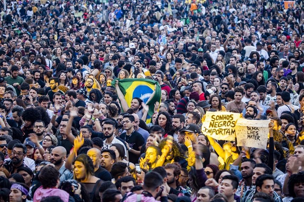 Elza Soares alimenta uma geração de jovens com sonhos, esperança e protagonismo (@callanga (Patricia Lino))