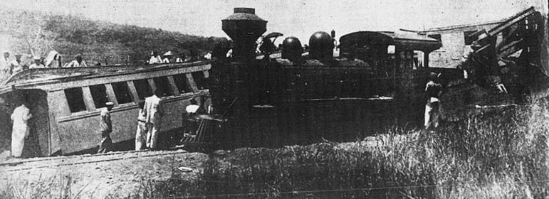 Em 18/03/1946, Aracaju teve o maior acidente ferroviário do Brasil. O trem superlotado, com 1.000 passageiros, descarrilou entre as estações de Riachuelo e Laranjeiras, deixando 185 mortos e 300 feridos.