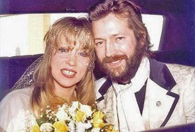 Em 1985, quando estava casado com a fotógrafa Pattie Boyd, o guitarrista Eric Clapton tornou-se pai de Ruth Clapton, fruto de um relacionamento com Yvonne Kelly. 