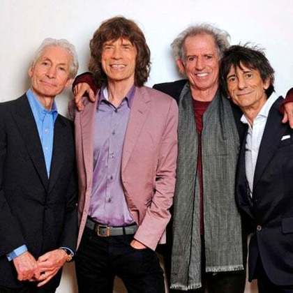 Em 1989, os Rolling Stones foram introduzidos no Rock and Roll Hall of Fame, tendo reconhecida sua significativa contribuição para o mundo da música.