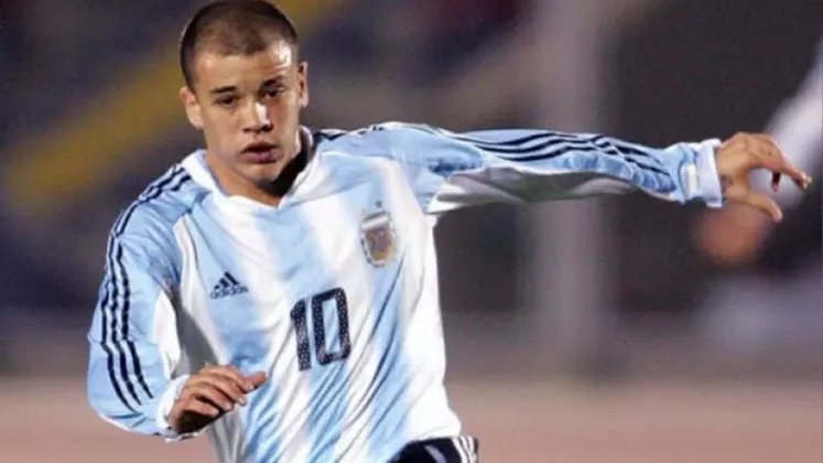 Em 2003, Andrés D'Alessandro estreou na seleção principal da Argentina.