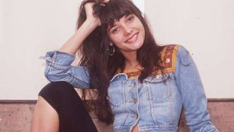 Em 28/12/1992, a atriz Daniella Perez foi assassinada com 18 golpes de tesoura pelo ator Guilherme de Pádua e a mulher dele, Paula Thomaz. 