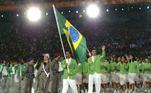 Em Atenas 2004, o porta-bandeira da delegação brasileira foi o velejador Torben Grael. Ao lado de Robert Scheidt, ele é o recordista do país em medalhas olímpicas: cinco no total.