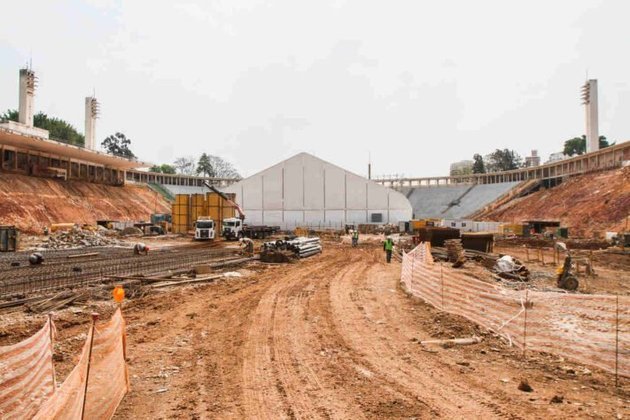 Em outubro de 2023, a tenda Pavilhão Pacaembu será desmontada e o estádio voltará a ter o gramado.