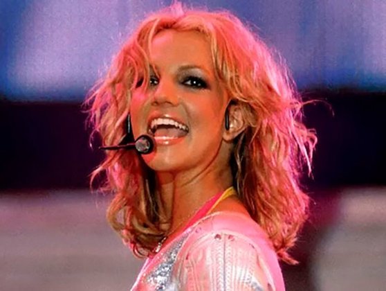 Em seu show no Rock in Rio de 2001, Britney cantou suas faixas de sucesso mundial para 250 mil pessoas, o maior público da sua carreira até o momento. Apesar da grandiosidade do show, posteriormente houve críticas em relação ao playback utilizado e recebeu vaias quando a cantora ergueu a bandeira dos Estados Unidos.