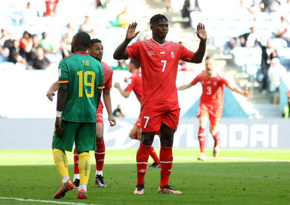Breel Embolo não celebrou o gol que marcou porque nasceu em Camarões