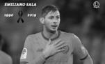 Emiliano Sala, morto em um acidente aéreo em 2019, foi homenageado pelo Nantes, seu clube antes da transferência para o Cardiff, quando acabou falecendo, com a remoção da camisa 9 das numerações.