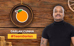 Darlan Cunha ficou conhecido na mídia ao interpretar o personagem Laranjinha em uma série. O ator adotou o emoji e a #TeamDarlan no reality
