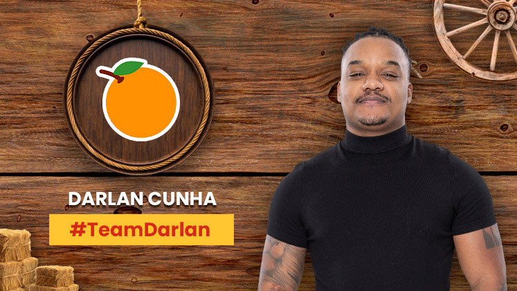 Darlan Cunha ficou conhecido na mídia ao interpretar o personagem Laranjinha em uma série. O ator adotou o emoji e a #TeamDarlan no reality
