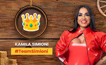 Kamila Simioni é empresária e possui cinco salões de beleza! O logo dos empreendimentos é uma coroa, e a peoa resolveu apostar no mesmo ícone como emoji de torcida, junto a #TeamSimioni 